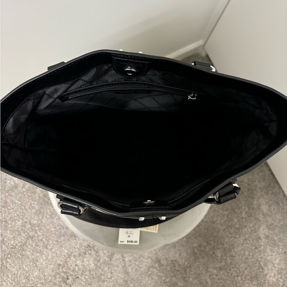 Sold Out - Picture 6 of 12